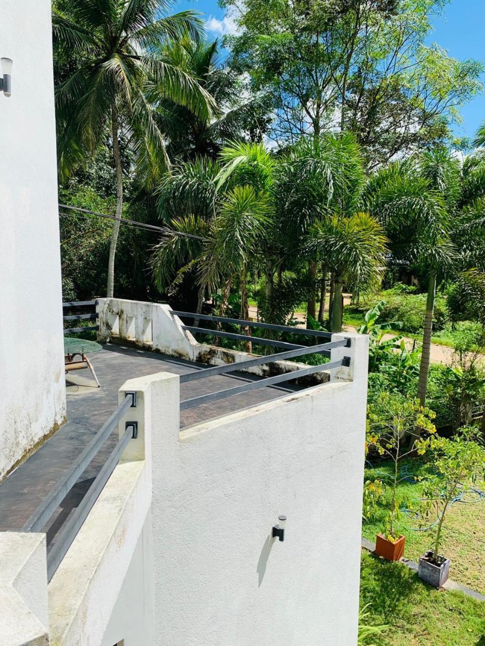 Hotel Cassia Udawalawe Habitación foto