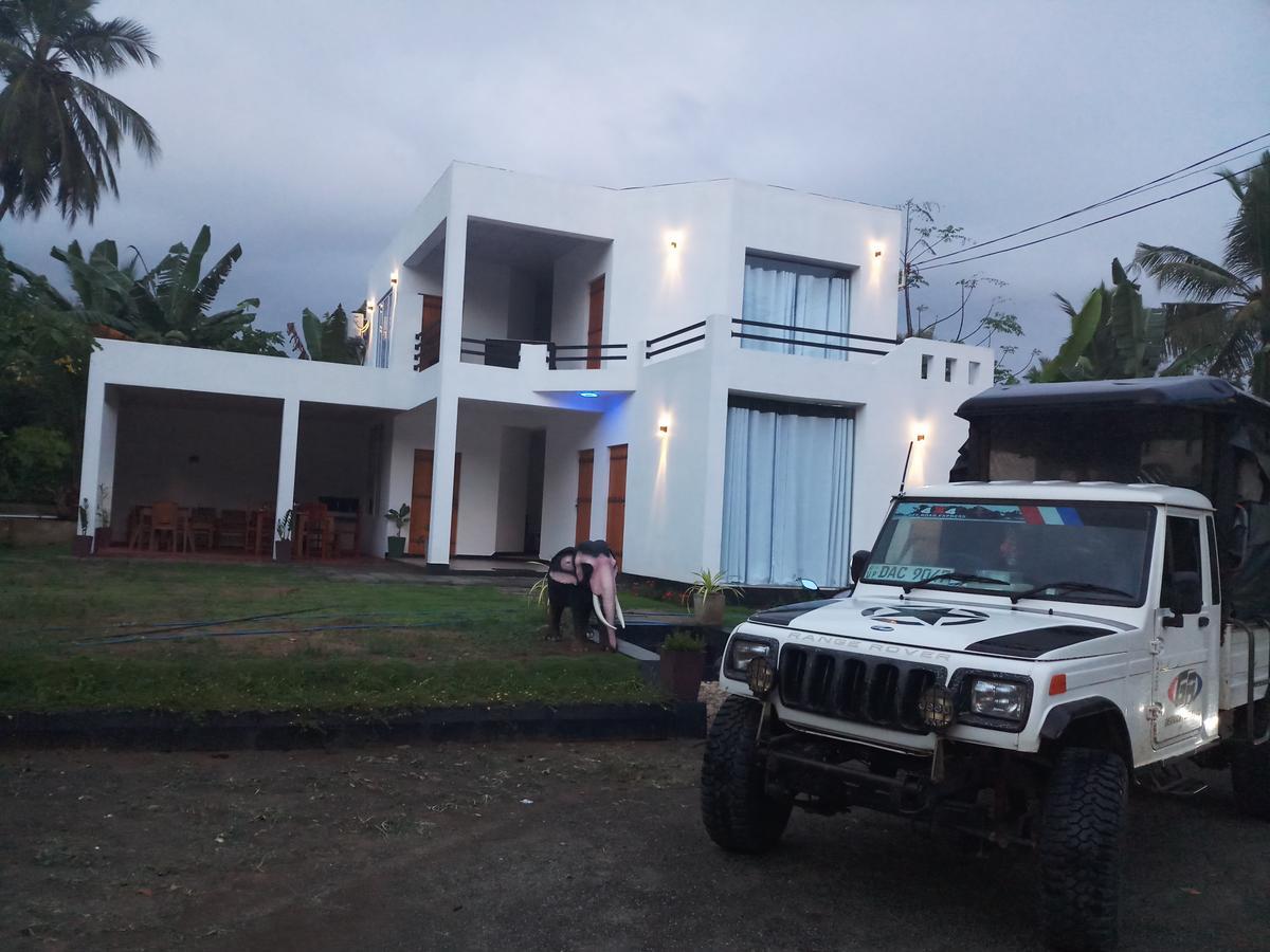 Hotel Cassia Udawalawe Exterior foto